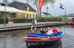 VIP private tours Giethoorn